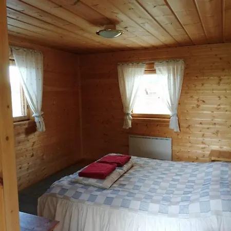 Hannuksen Piilopirtti * Tornava