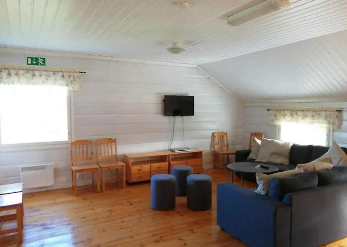 Hannuksen Piilopirtti Tornava